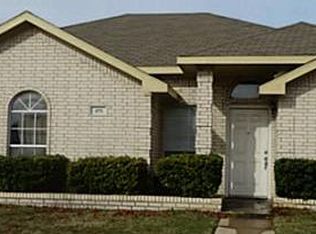 451 Orchard Hill Dr, Cedar Hill, TX 75104