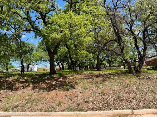 Timber Ln Lot 4, Oklahoma City, OK 73111