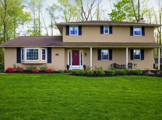 5915 Headley Rd, Columbus, OH 43230