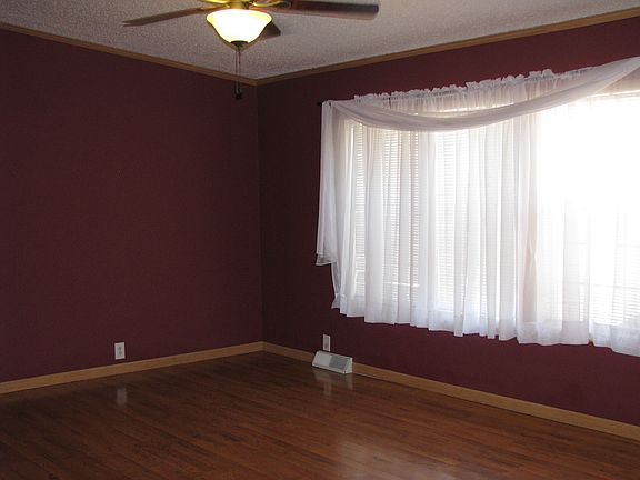 3rd image of 2724 Sandbar Ct