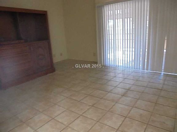 4th image of 4256 Hampshire Green Ct