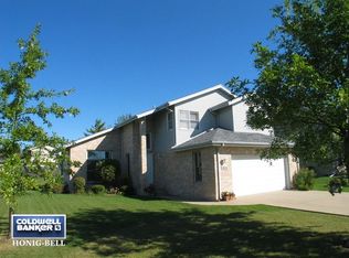 1816 Jared Dr, Crest Hill, IL 60403