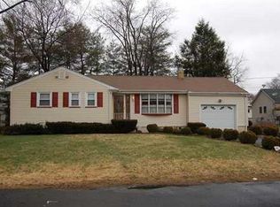 1834 Brunella Ave, Piscataway, NJ