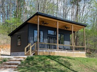 499 Raven Rock Rd, Stanton, KY 40380