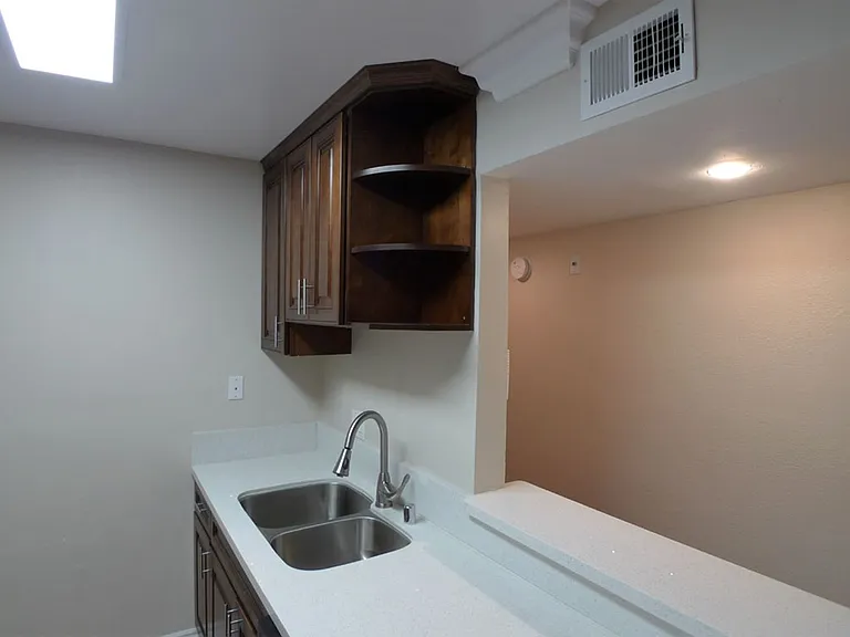 North Tower Apts — Photo 88