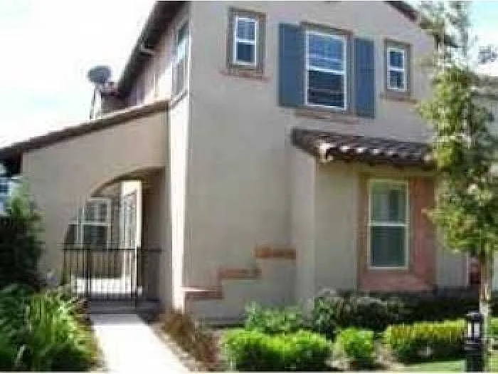185 W Santa Cruz Way photo 1