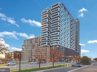 1650 Silver Hill Dr #1109, McLean, VA 22102