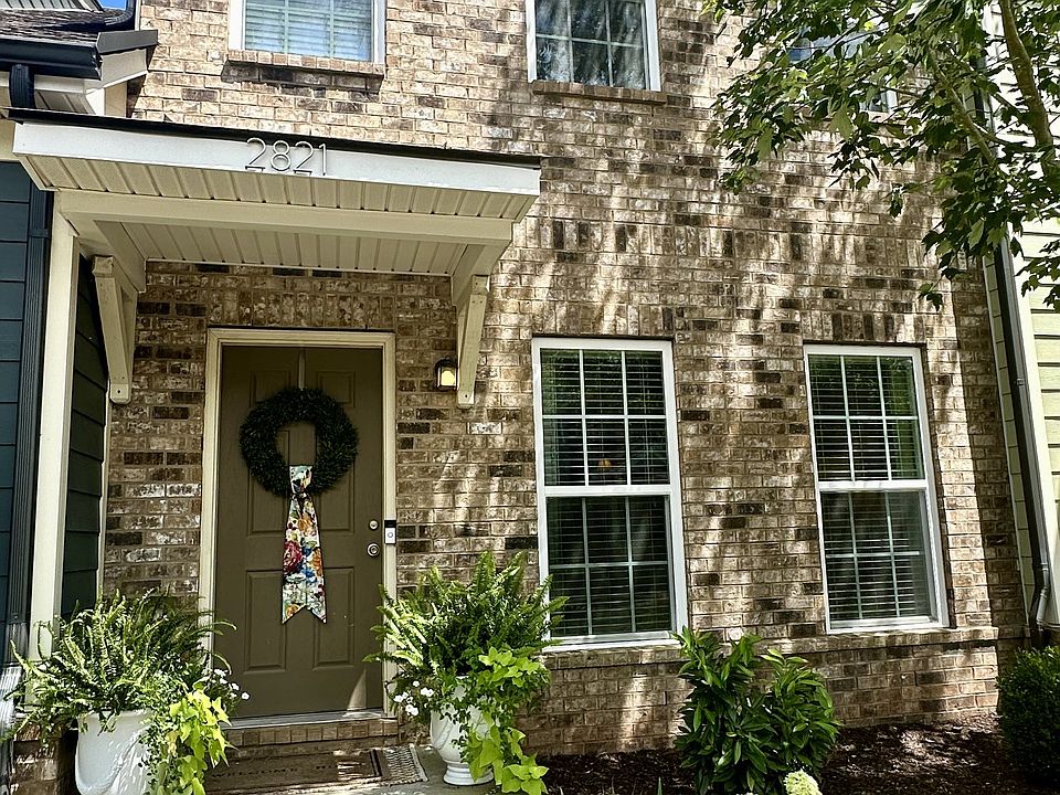 1st image of 2821 Sterlingshire Dr