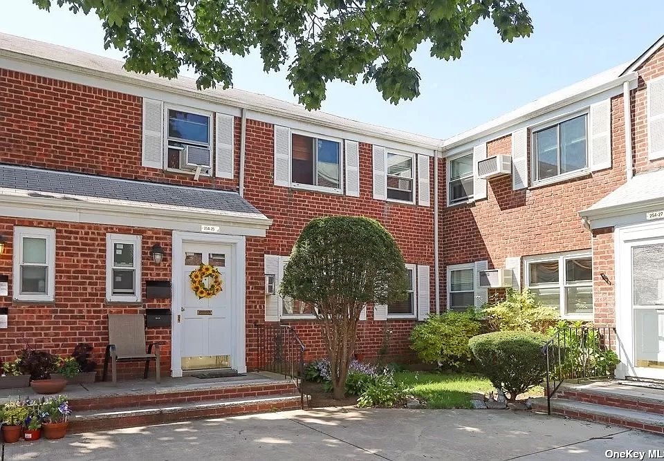 1st image of 254-25 74th Ave #2