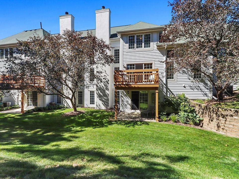 1st image of 1771 Woodland CIRCLE #12-18