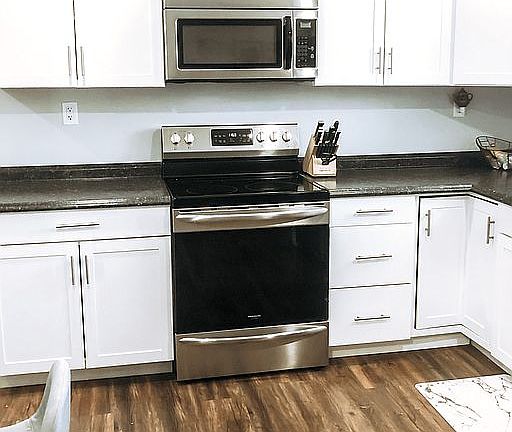 2nd image of 3608 Gleason Dr