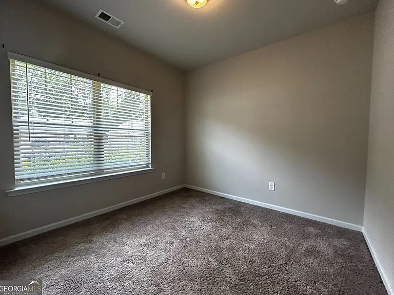 30 Berryrun Dr SW — Photo 3