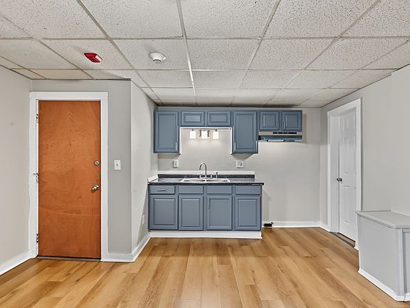 3rd image of 63 West St #5