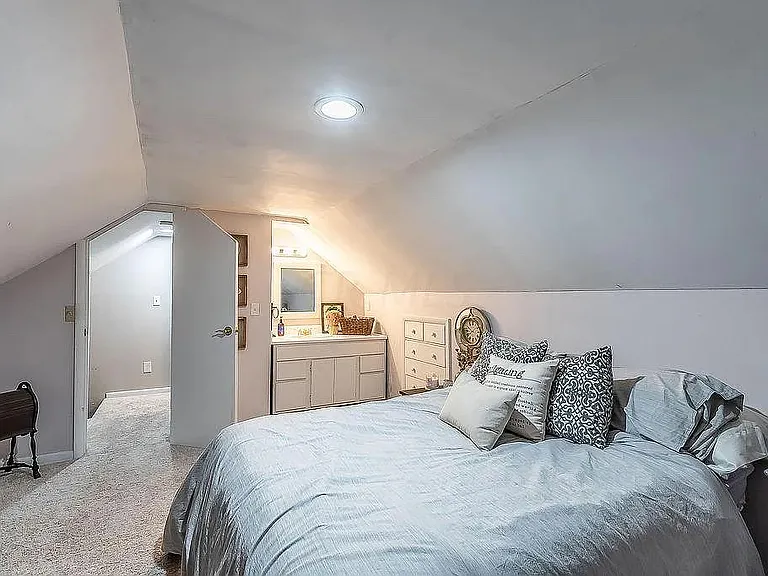 112 Oklahoma Ave — Photo 18