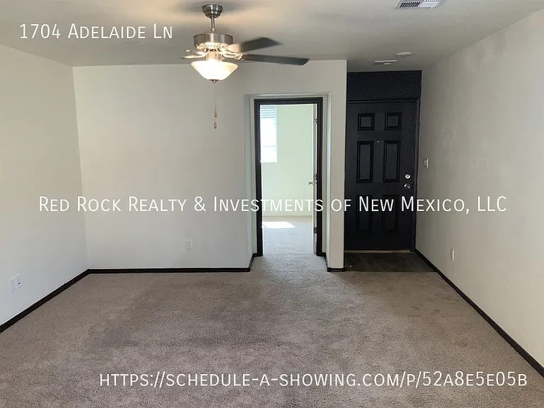 1704 Adelaide Ln — Photo 3