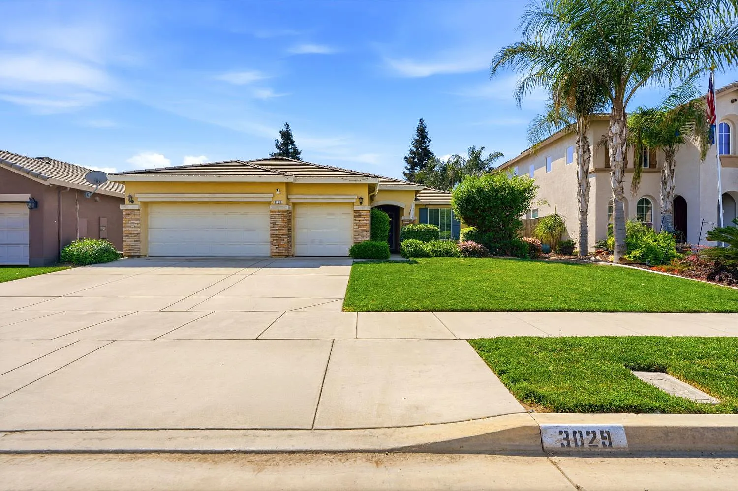 3029 W Vine Ave photo 1