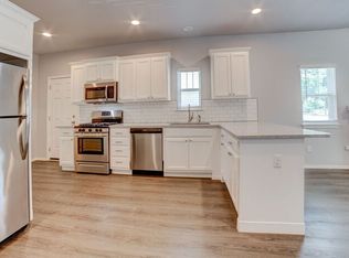 2433 E 7th St, Tulsa, OK 74104