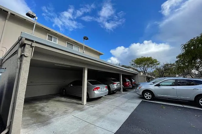 Car port