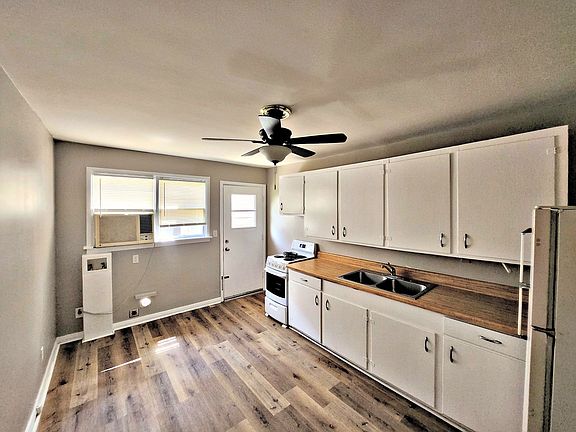 3rd image of 1509 Randolph Ave SE APT A