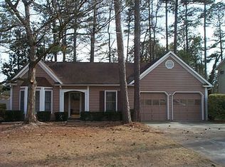 2980 Dowry Dr, Lawrenceville, GA 30044