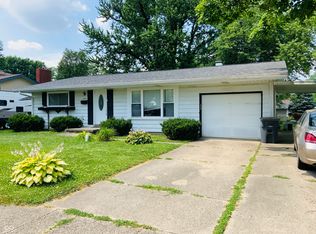 818 W 11th St, Rushville, IN 46173