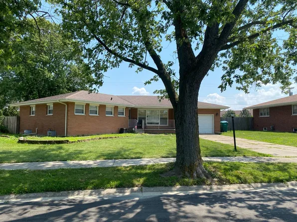 7815 Carolina Pl, Merrillville, IN 46410
