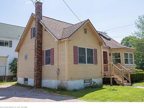 3rd image of 2 Balsam Ln