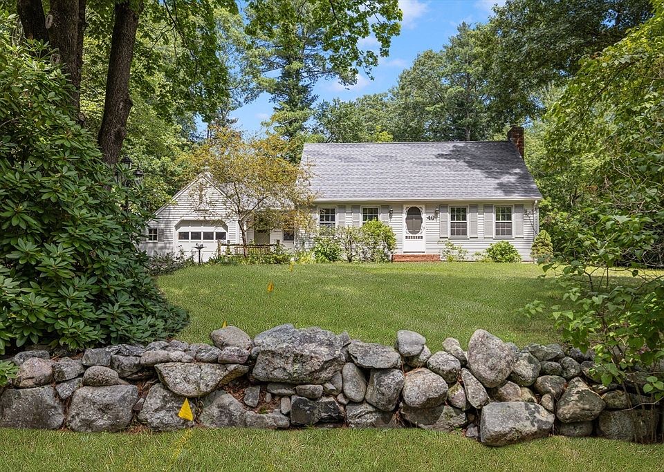 1st image of 46 Homestead Ln