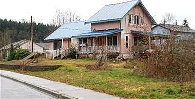 5th image of 802 Eatonville Hwy W