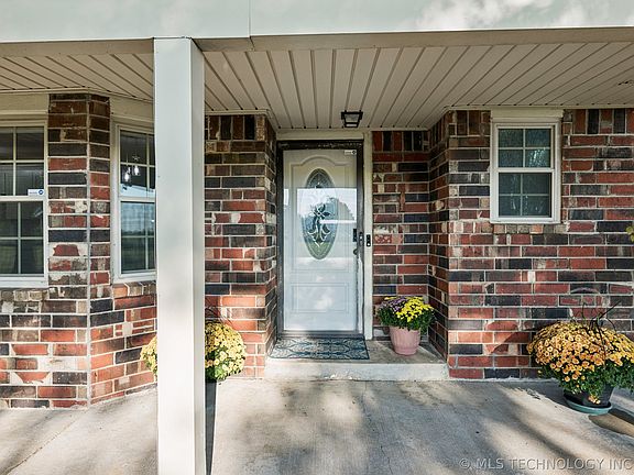 5th image of 20354 E 580th Rd