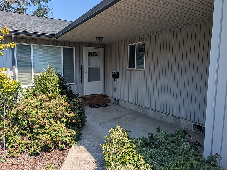 Front Entry & covered patio