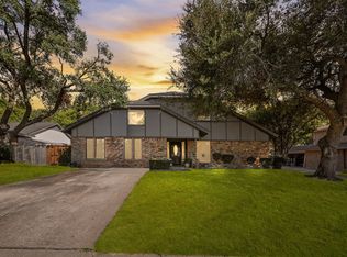 2308 Louise Ln, Ennis, TX 75119