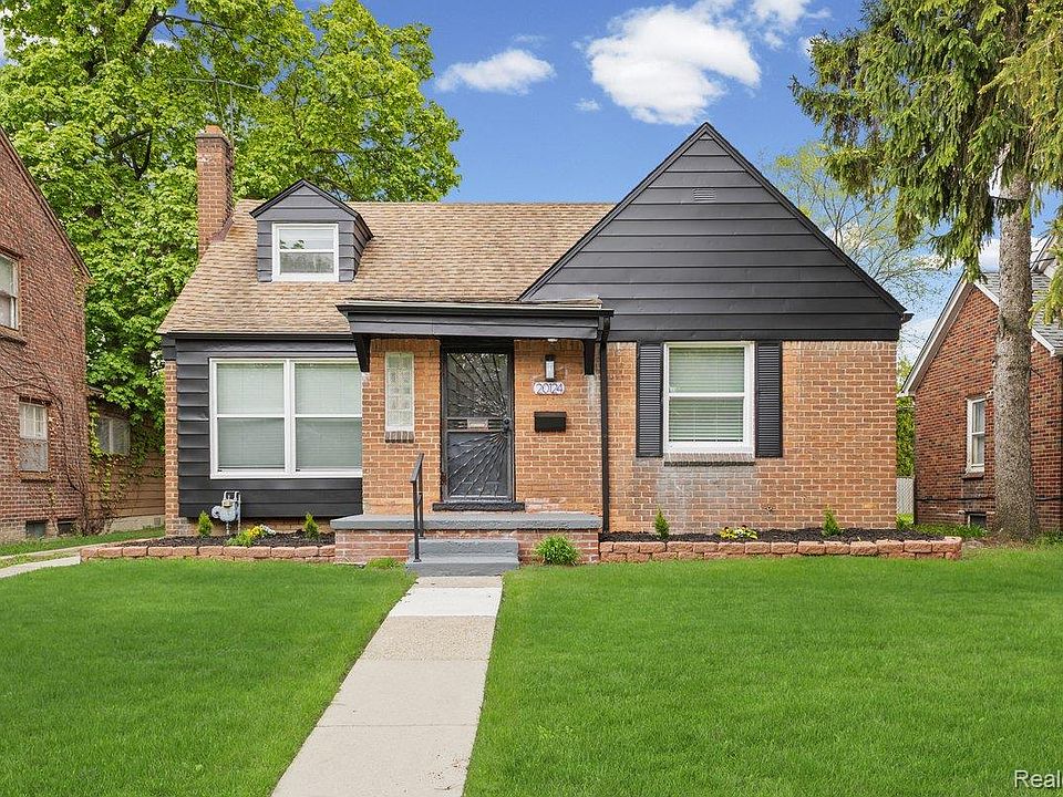 1st image of 20124 Snowden St