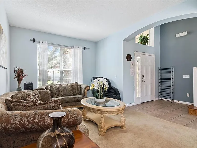 143 Cordova Ave — Photo 9
