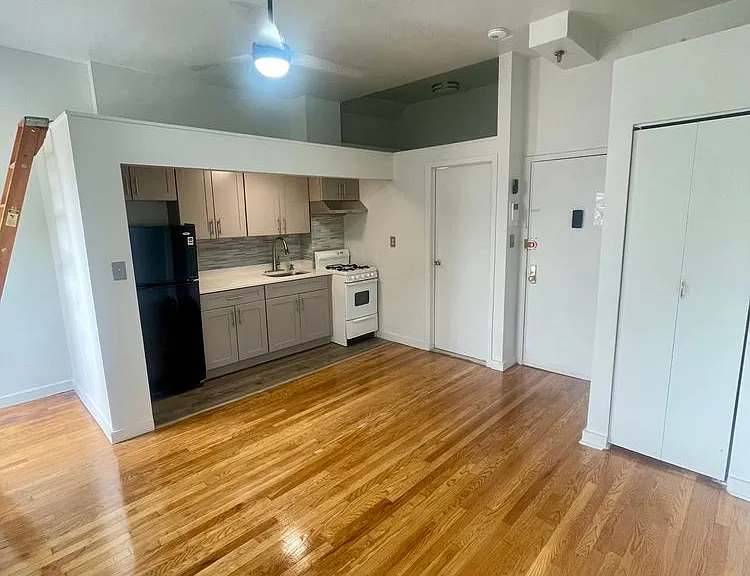 357 W 120th St #3R — Photo 1