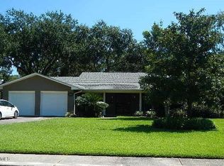 814 Westwood St, Pascagoula, MS 39567