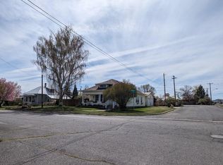 868 N Diamond Ave, Burns, OR 97720