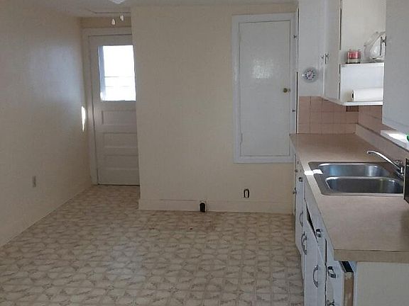 4th image of 4432 Central Ave