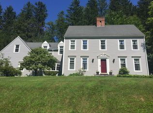 1 Saw Mill Rd, Newtown, CT 06470