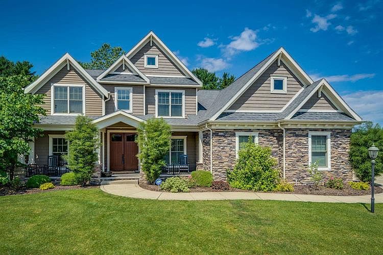 1st image of 51211 Pine Croft Ct