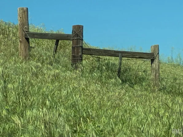 0 Poso St, Shafter, CA 93263