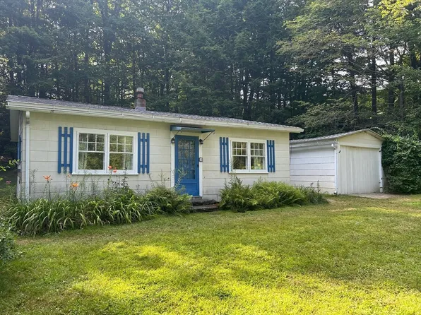 60 Avery Brook Rd, Heath, MA 01346