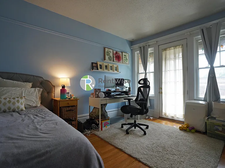 94 Naples Rd #5 — Photo 35