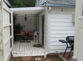816 Charles Pl #GUEST, Memphis, TN 38112