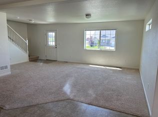 6622 Wilderness Trl, Cheyenne, WY 82001