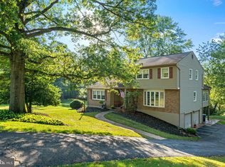 214 Louis Dr, Exton, PA 19341