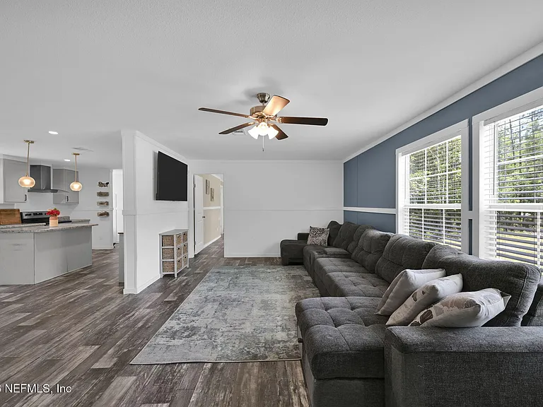 540783 Lem Turner Rd — Photo 6