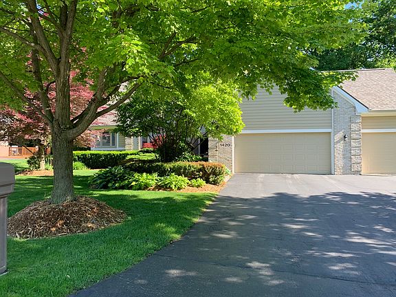 Front of home from driveway