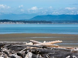 1429 Beach Dr, Camano Island, WA 98282