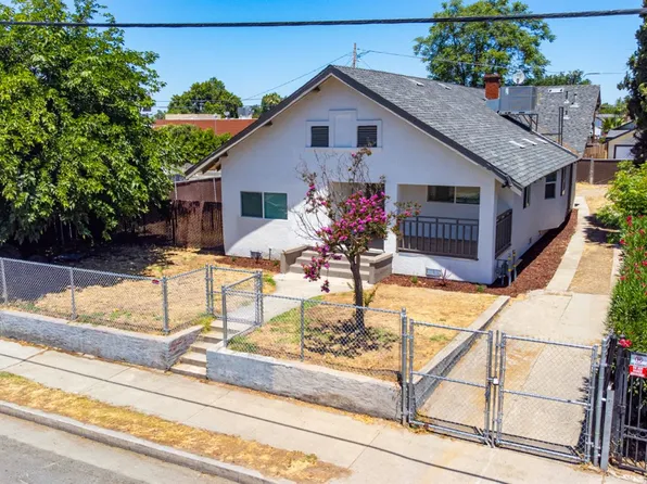 2531 E McKenzie Ave, Fresno, CA 93701